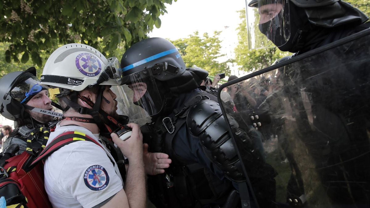 Prvomájové demonstrace ovládly Francii či Řecko, v Turecku se při nich zatýkalo